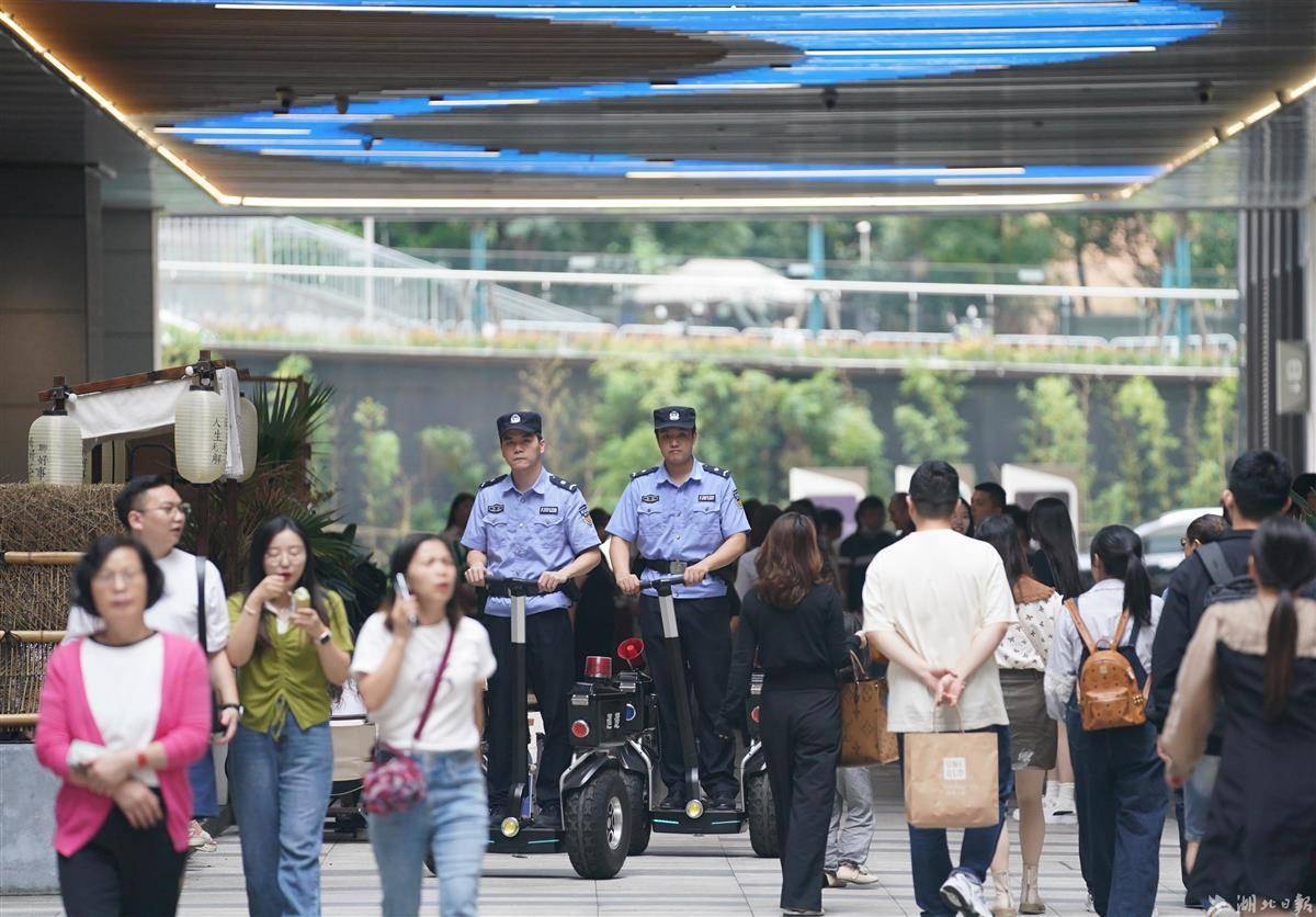 百鑫娱乐下载